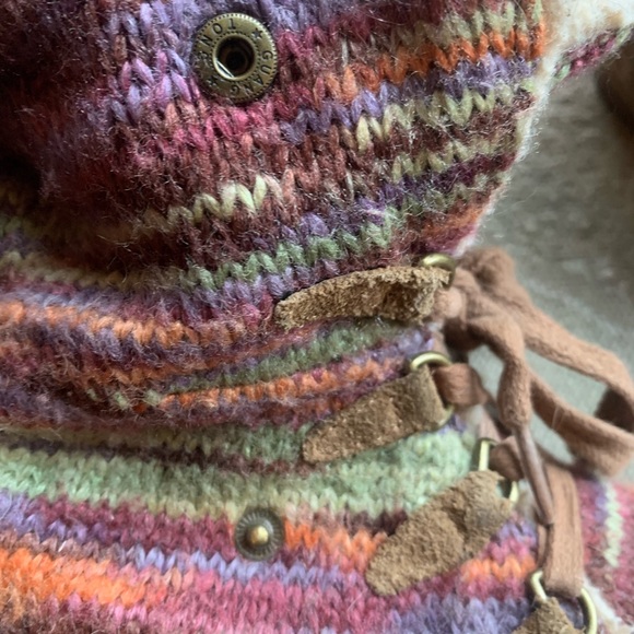 BearPaw Knitted Foldover Boots - Picture 2 of 6